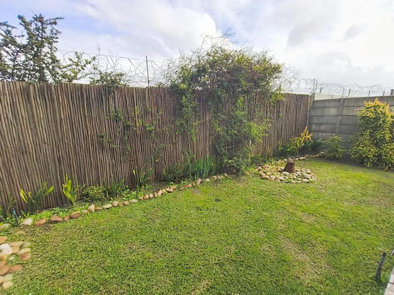 3 Bedroom Property for Sale in Sonstraal Heights Western Cape